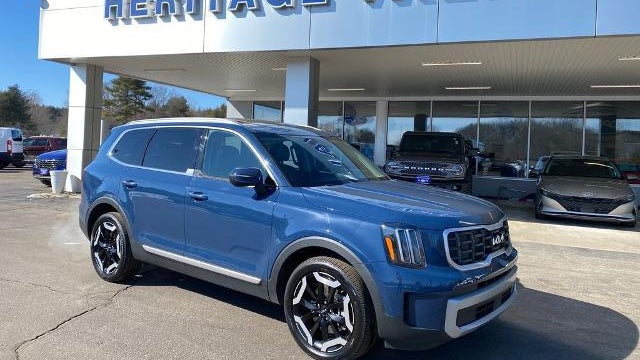 Preowned 2023 Kia Telluride S for Sale