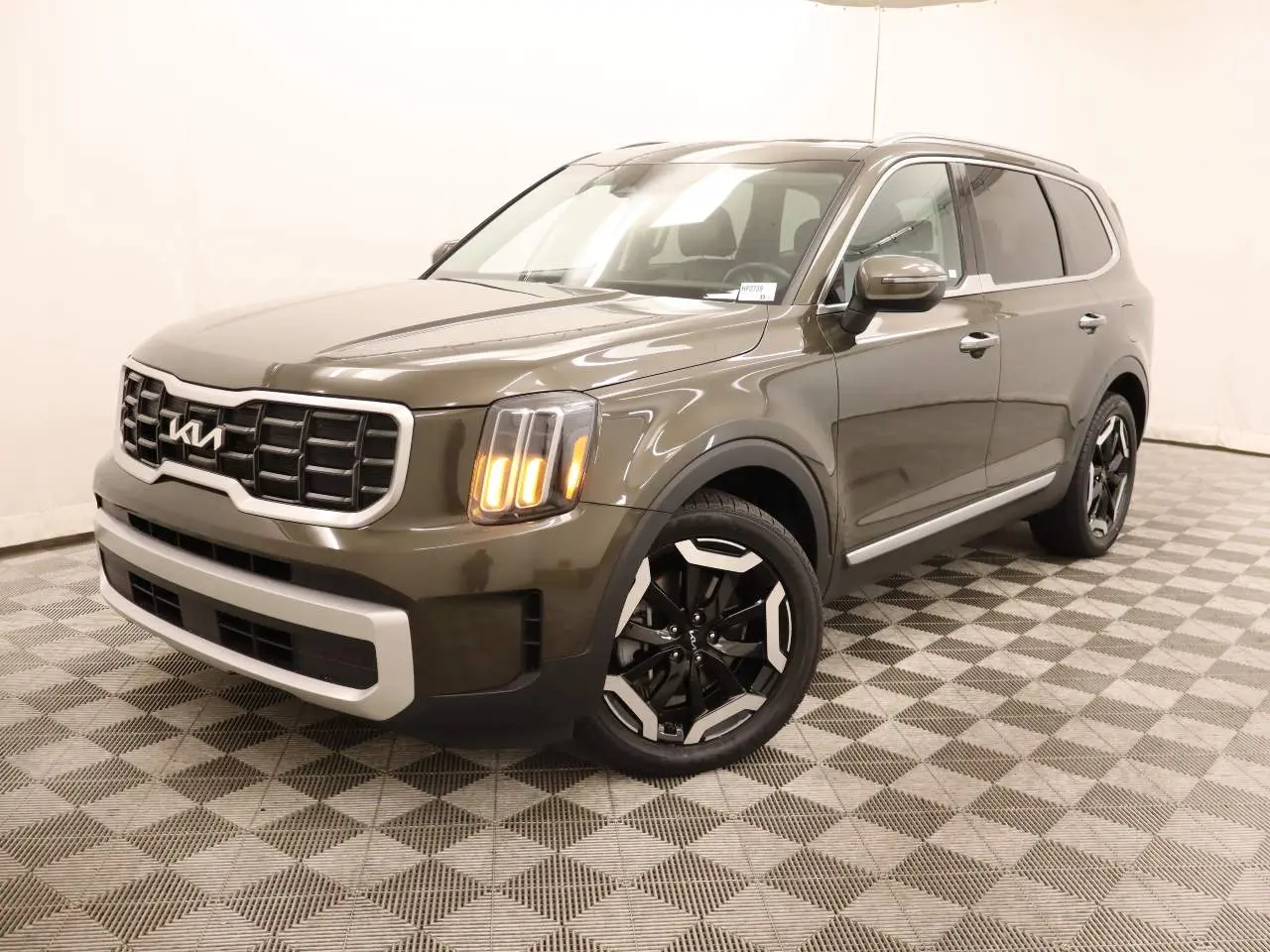 2025 Kia Telluride - $27,169