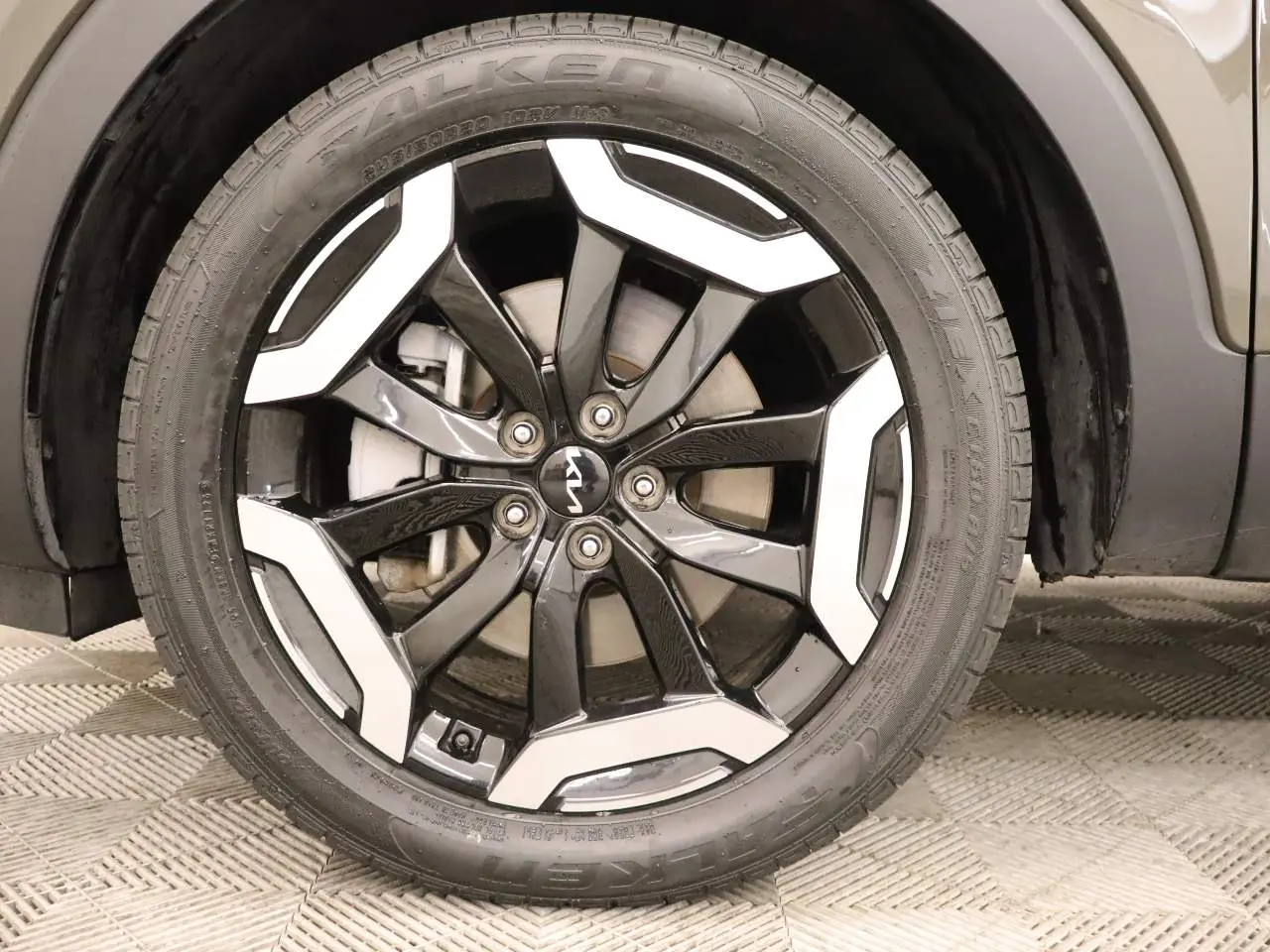 2025 Kia Telluride - $27,169