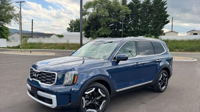 Preowned 2025 Kia Telluride S for Sale