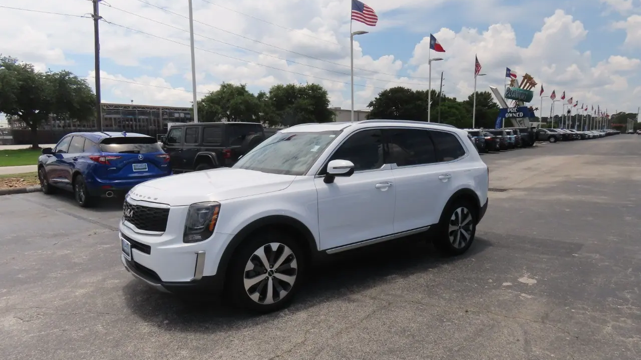 2022 Kia Telluride S
