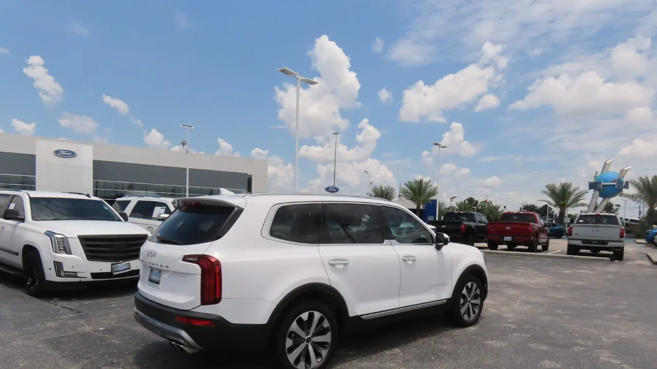 2022 Kia Telluride S
