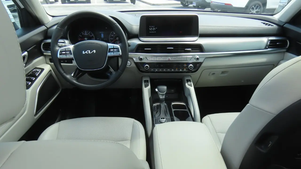 2022 Kia Telluride S
