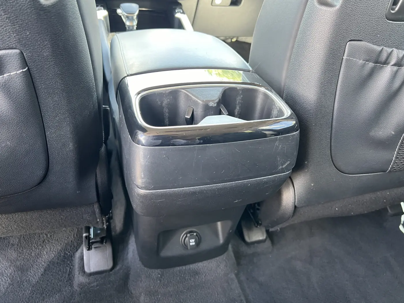 2022 Kia Telluride - $24,999