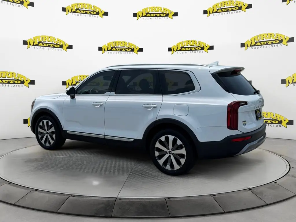 2022 Kia Telluride - $27,999