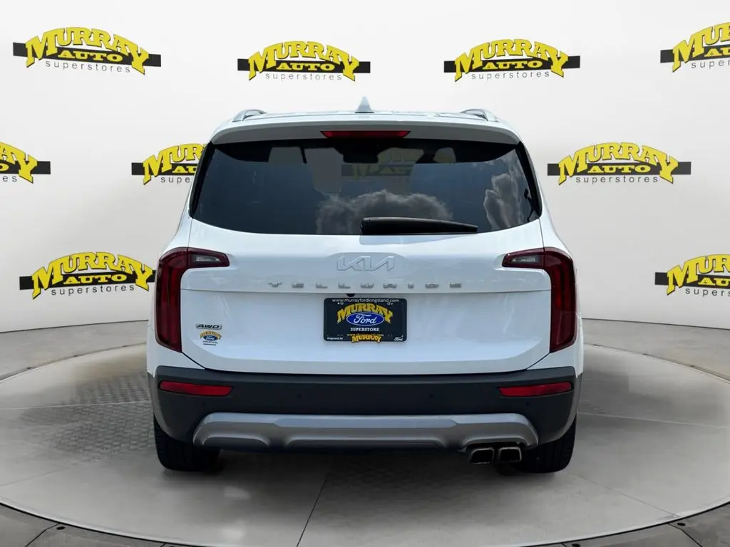 2022 Kia Telluride - $27,999