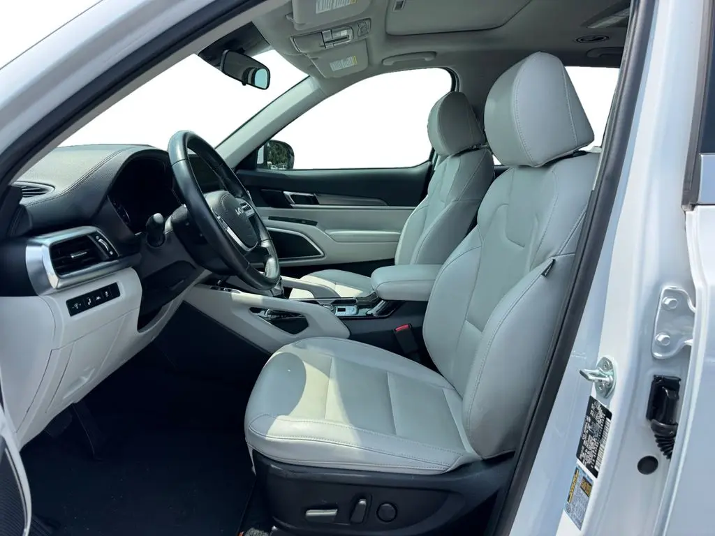 2022 Kia Telluride - $27,999
