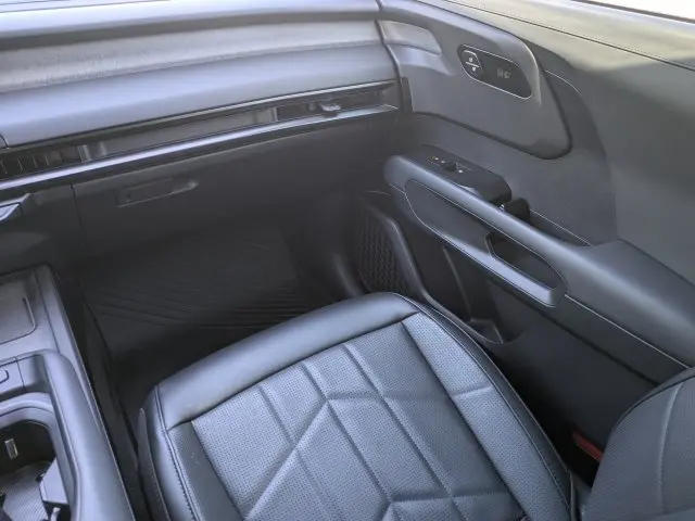 2027 Kia Telluride - $48,199
