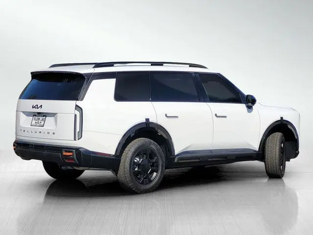 2027 Kia Telluride - $55,911