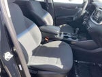 2016 Sorento Thumbnail 23