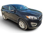 2017 Sorento Thumbnail 2