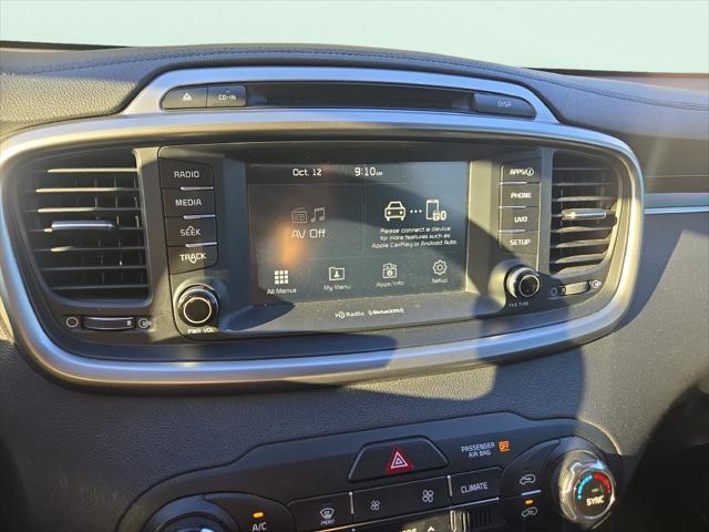 2017 Kia Sorento - $9,788