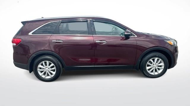 2017 Kia Sorento L