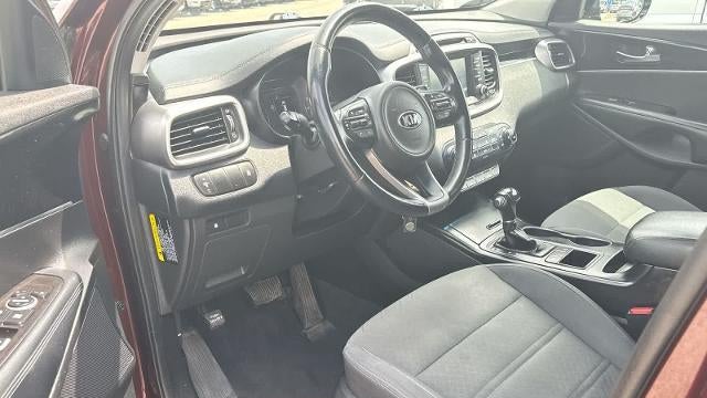 2017 Kia Sorento L