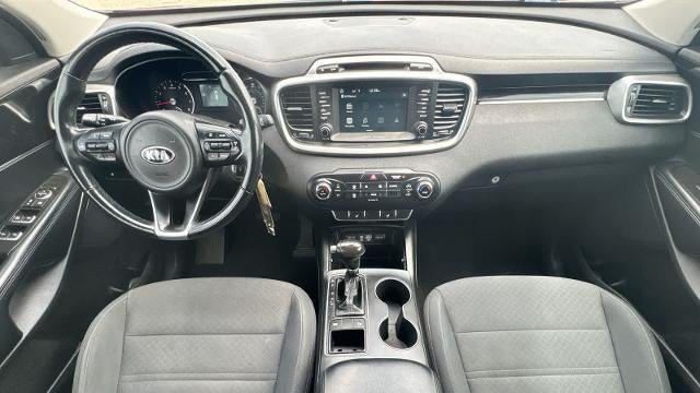 2017 Kia Sorento L