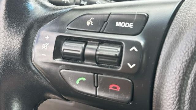 2017 Kia Sorento L