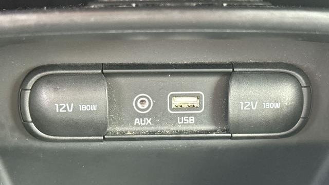 2017 Kia Sorento L