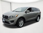 2017 Sorento Thumbnail 1