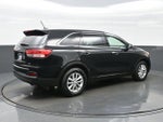 2018 Sorento Thumbnail 6