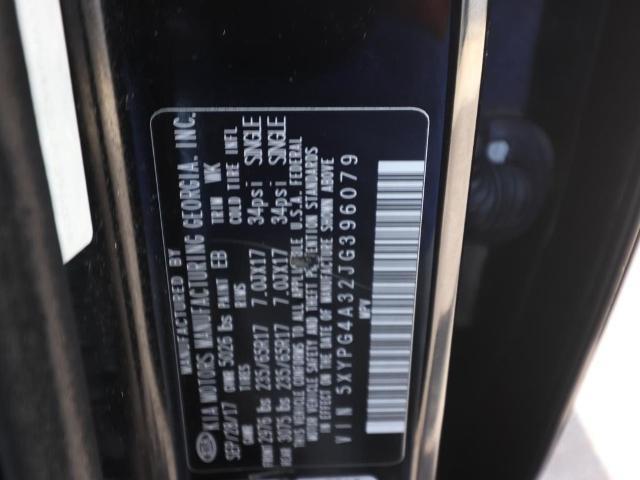 2018 Kia Sorento - $10,949