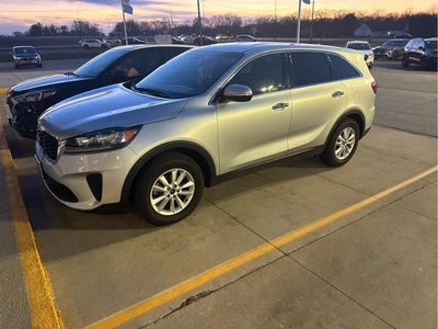 Photo of a 2019 Kia Sorento L 4DR SUV for sale