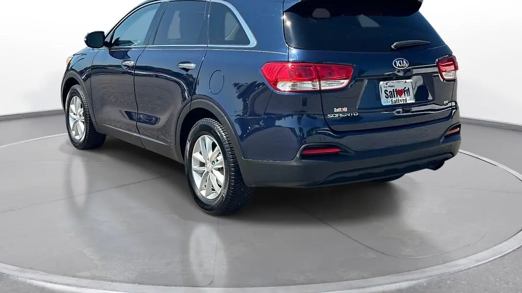 2017 Kia Sorento L