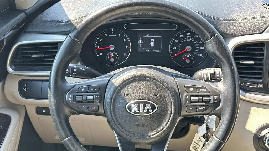 2017 Kia Sorento L