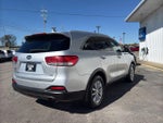 2017 Sorento Thumbnail 5