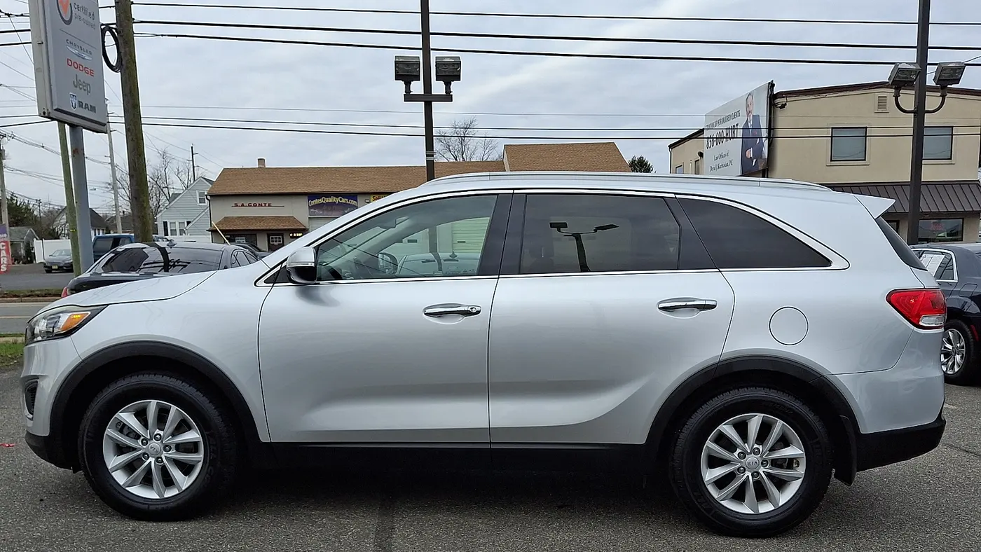 2018 Kia Sorento LX