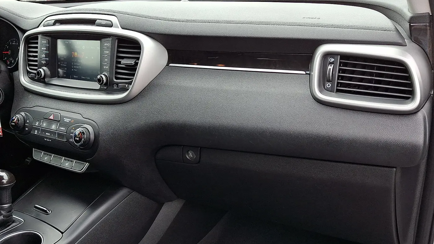 2018 Kia Sorento LX
