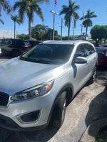 2018 Sorento Thumbnail 2