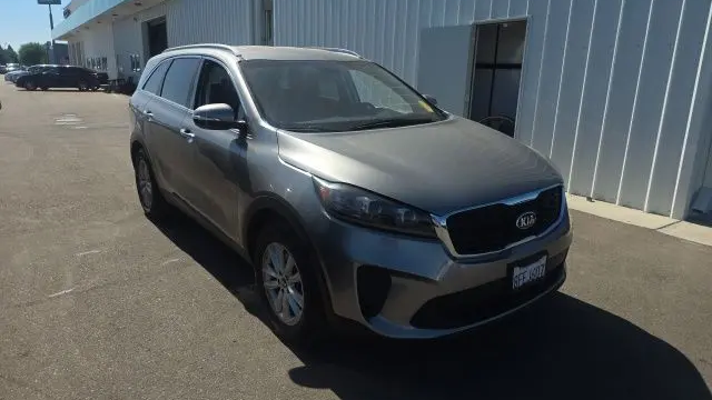 Preowned 2019 Kia Sorento L for Sale