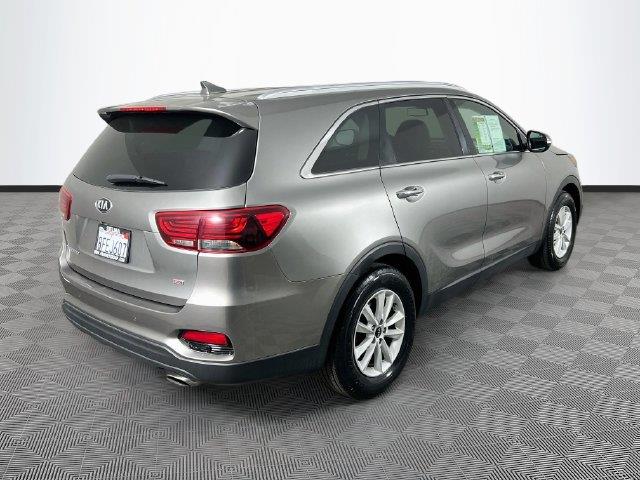 2019 Kia Sorento - $12,500