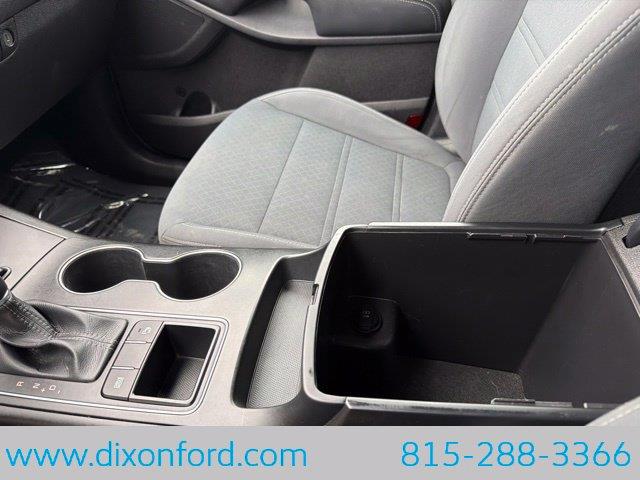 2016 Kia Sorento - $8,944