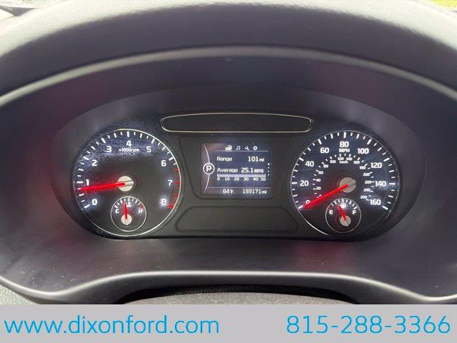2016 Kia Sorento - $8,944