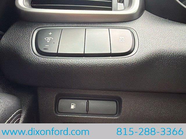 2016 Kia Sorento - $8,944
