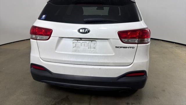 2017 Kia Sorento L