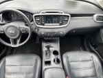 2017 Sorento Thumbnail 15