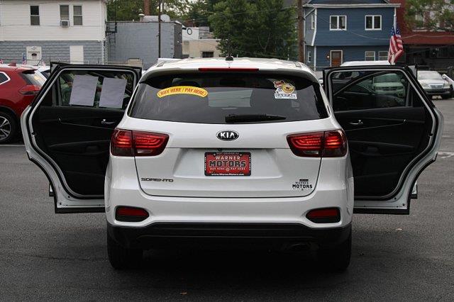2020 Kia Sorento - $14,989