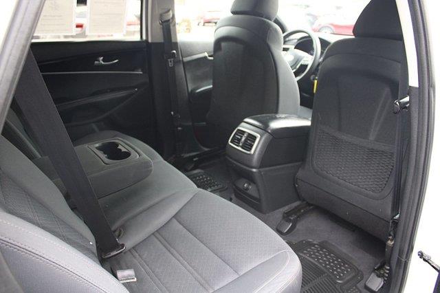 2020 Kia Sorento - $14,989