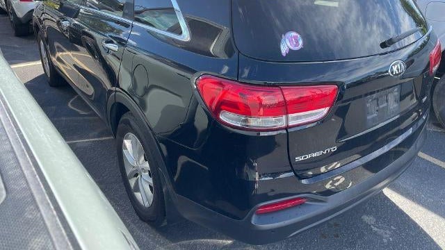 2017 Kia Sorento L