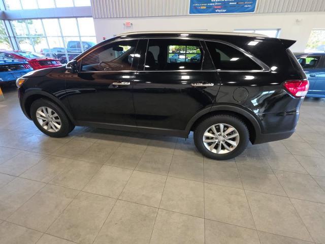 2018 Kia Sorento - $11,679