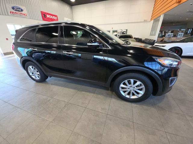 2018 Kia Sorento - $11,679