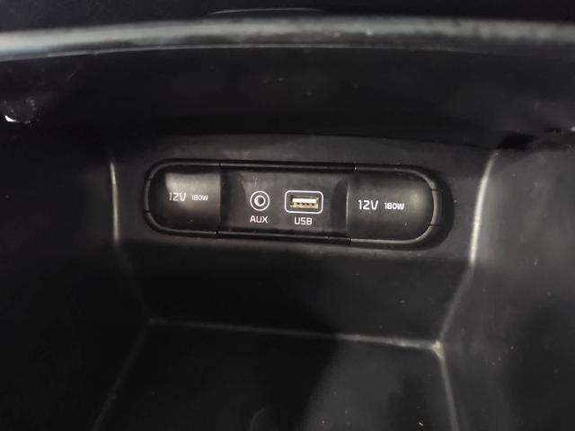 2018 Kia Sorento - $11,679