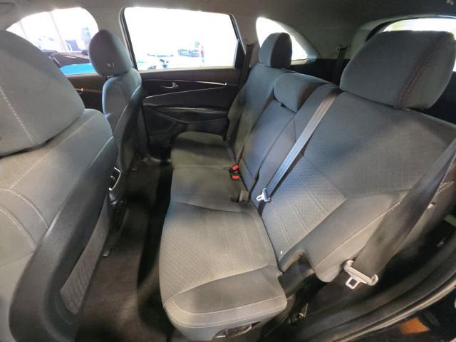 2018 Kia Sorento - $11,679