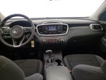 2016 Sorento Thumbnail 9