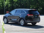 2017 Sorento Thumbnail 22