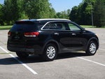 2017 Sorento Thumbnail 24