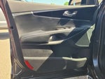 2018 Sorento Thumbnail 16