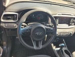 2018 Sorento Thumbnail 30